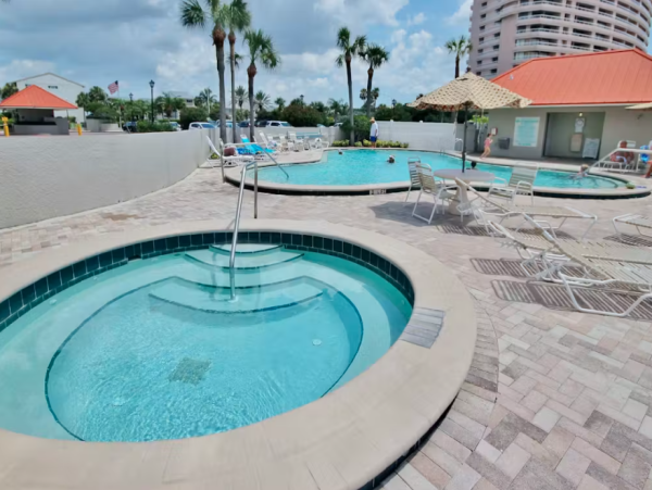Gulf- Front Condo in Clearwater Beach - Your Perfect Coastal Retreat